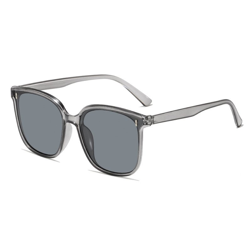 Large-Frame Polarized Driving Sunglasses | High-End Metal Spring Hinge UV400 Eyewear for Men & Women O1CN01AbS1ib1ldEPi15XbJ 3440454841 0 Cib